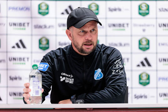 Norrbys tränare Tobias Linderoth