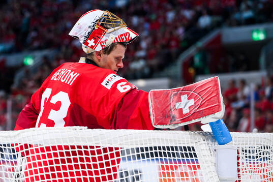 Goaltender Leonardo Genoni of Switzerland