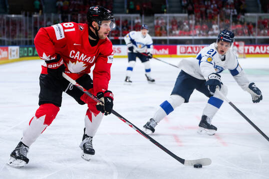 Dylan Holloway of Canada