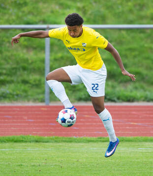 IFK Malmös Marcus Grant i matchen i division 3 mellan IFK