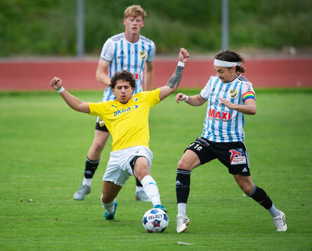 IFK Malmös Robin Ottosson och IFK Hässleholms Gustaf