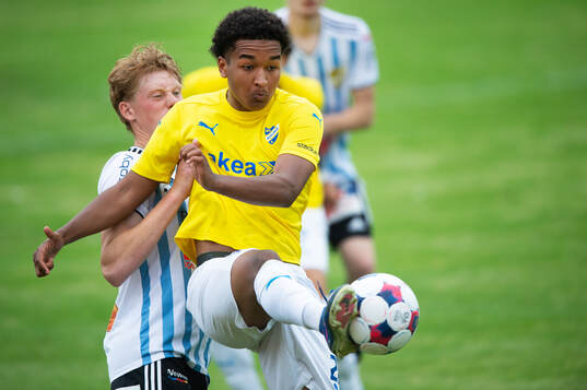 IFK Malmös Marcus Grant och IFK Hässleholms Fabian