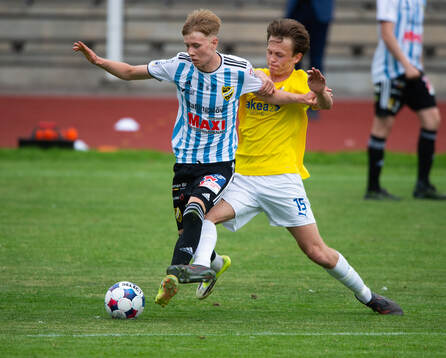 IFK Malmös Timothy Bylund och IFK Hässleholms Axel