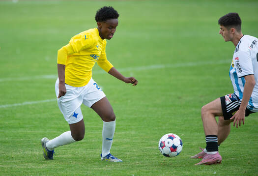 IFK Malmös Sakariya Adan mot Hässleholms Leon Shala i