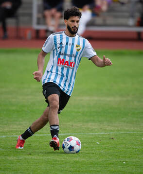 IFK Hässleholms Mustafa Owaid i matchen i division 3