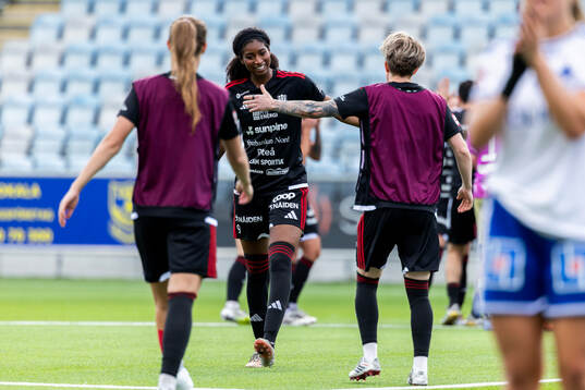 Piteås Sharon Sampson jublar