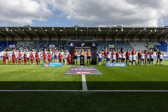 IFK Norrköpings spelare och Piteås spelare