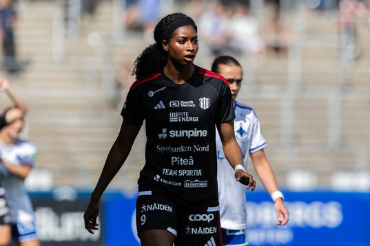 Piteås Sharon Sampson