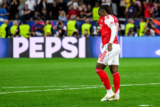 Eberechi Eze of Arsenal looks dejected in a penalty shootout