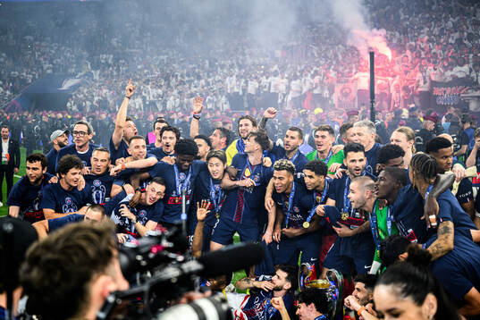 Players of Paris Saint-Germain celebrate