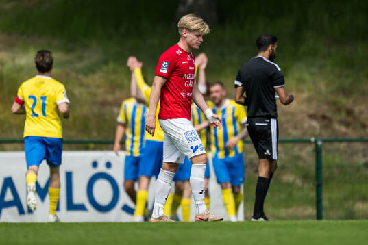 Trelleborgs Oskar Ruuska deppar