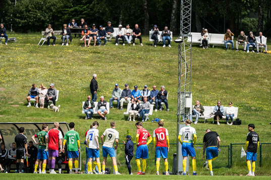 Eskilsminnespelarna hyllar Barncancerfonden med