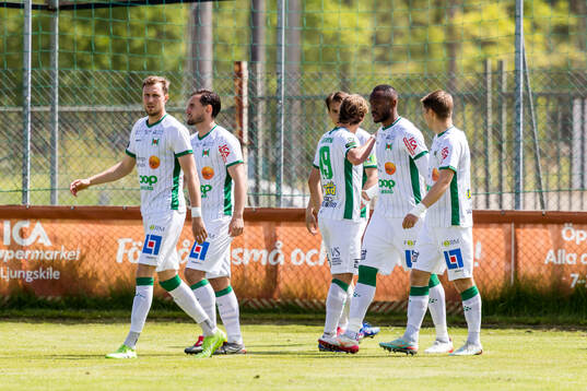 Varbergs Isak Valentin Vidjeskog jublar