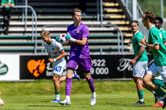 Ljungskiles målvakt Lukas Eriksson