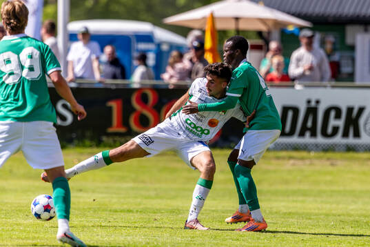Ljungskiles Issaka Seidu och Varbergs Aulon Bitiqi