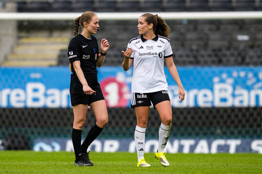 Nathalie Turøy, referee, and Irene Dirdal of Rosenborg