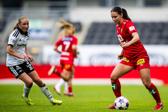 Sara Kristine Bantan Eggesvik of LSK Kvinner