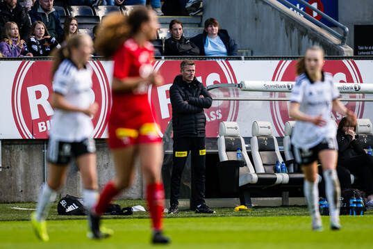 Head coach Andre Bergdølmo of LSK Kvinner