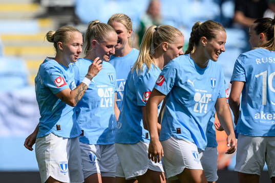 Malmö FFs Nathalie Hoff Persson jublar