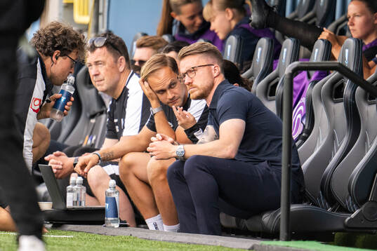 Växjö DFFs tränare Olof Unogård