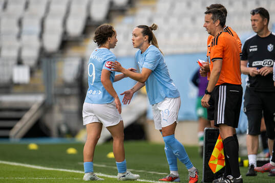 Malmö FFs Miljana Ivanovic bytes ut för Larkin Russell