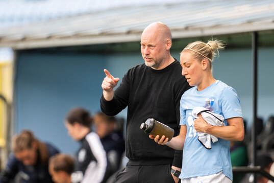 Malmö FFs Mia Persson och tränare Jonas Valfridsson