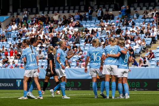 Malmö FFs Isabella DCAquila jublar