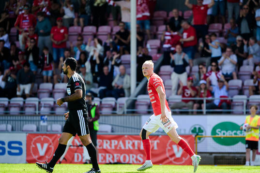 Degerfors Marcus Rafferty jublar