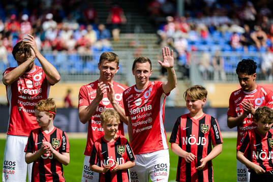 Degerfors Erik Lindell tackar publiken