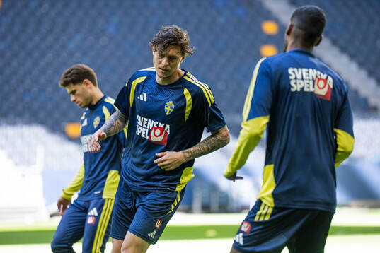Victor Nilsson Lindelöf of the Swedish national football
