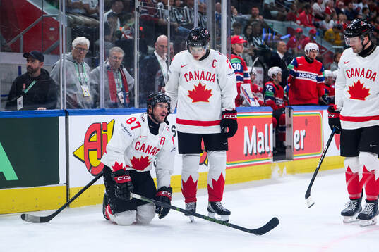 Sidney Crosby of Canada in pain