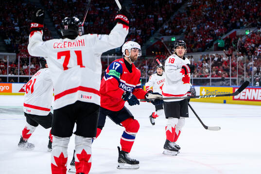 Robert Thomas of Canada celebrates