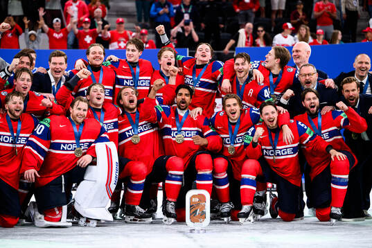 Bläddra bland fler bilder av 2026 IIHF Ice Hockey World Championship, Bronze medal game, Canada - Norway