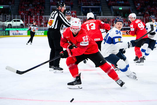 Tim Berni of Switzerland and Konsta Helenius of Finland