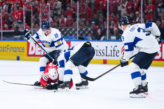 Waltteri Merelä of Finland and Christoph Bertschy of