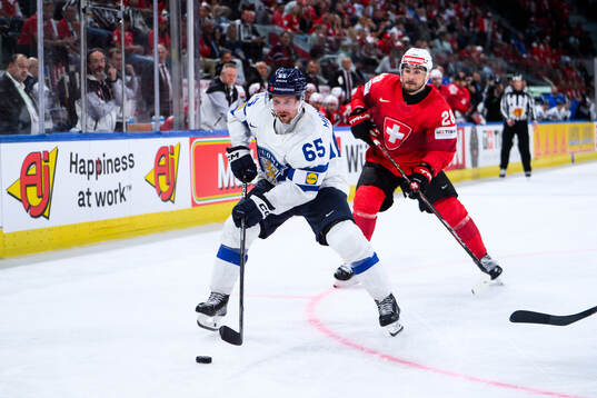 Sakari Manninen of Finland and Timo Meier of Switzerland
