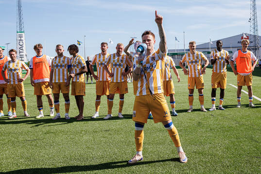 IFK Göteborgs Tobias Heintz jublar