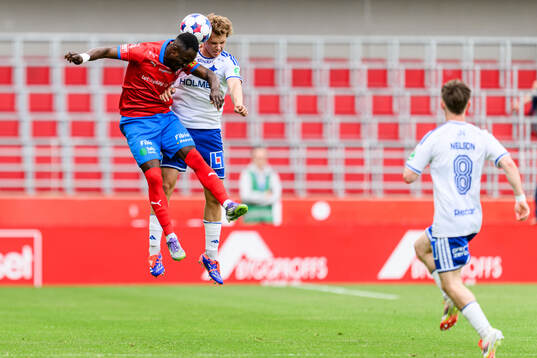 Helsingborgs Adam Akimey och IFK Norrköpings Ture Sandberg