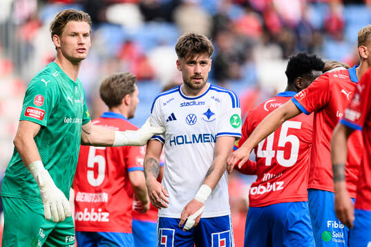 Helsingborgs målvakt Johan Brattberg och IFK Norrköpings
