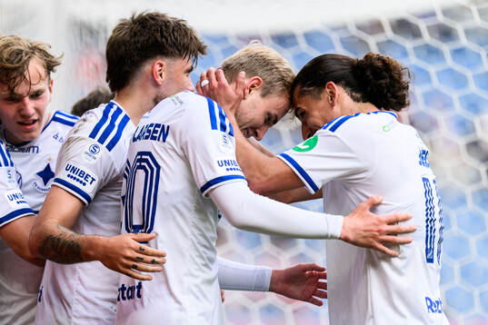 IFK Norrköpings Fabian Holst-Larsen och Elias Jemal jublar