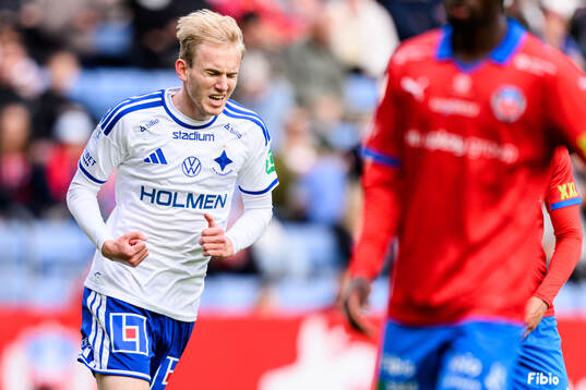 IFK Norrköpings Fabian Holst-Larsen jublar