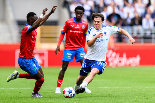 Helsingborgs Adam Akimey och IFK Norrköpings Viktor