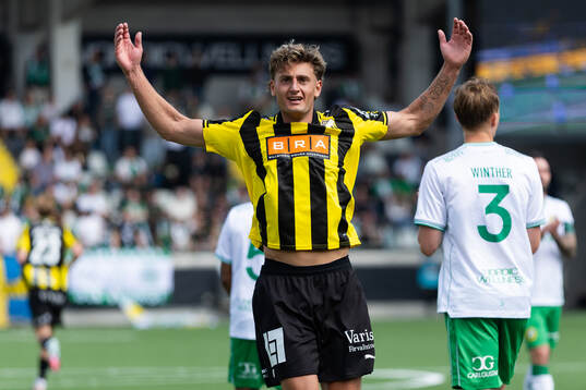 Häckens Silas Andersen jublar