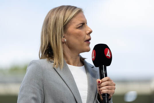 s Petra Svensson i studion
