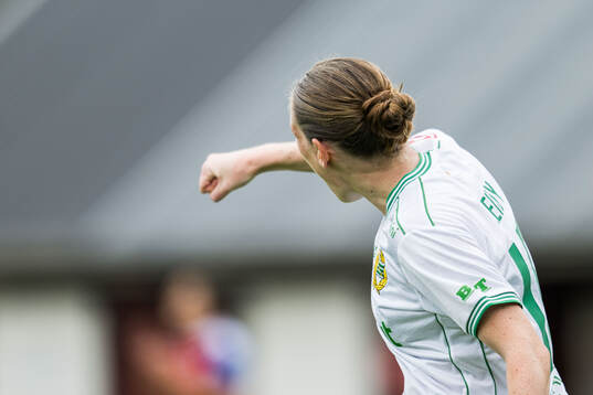 Hammarbys Sofia Reidy jublar