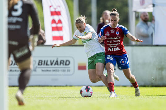 Hammarbys Mari Nyhagen och Vittsjös Julia Tunturi