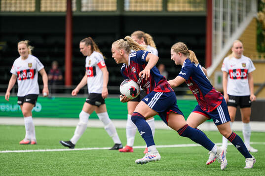Rosengårds Molly Johansson jublar
