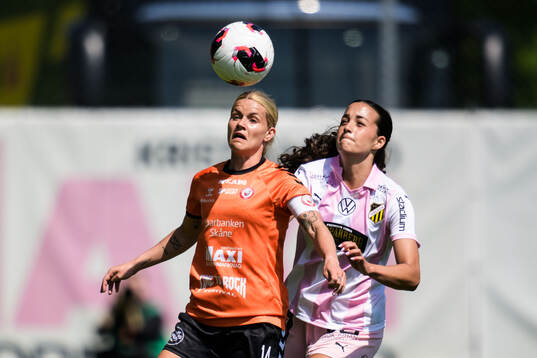 Kristianstads Tilda Persson och Häckens Delaney Matriano