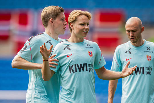 Jens Petter Hauge and Andreas Schjelderup of the Norwegian