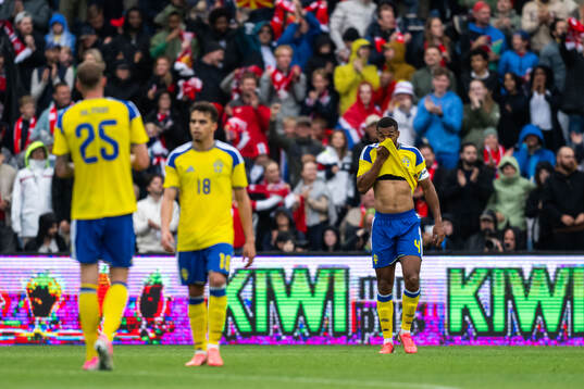 Isak Hien of Sweden looks dejected